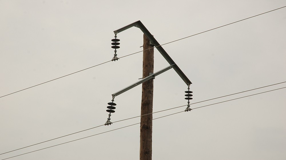 CRUCETA TIPO CANADIENSE